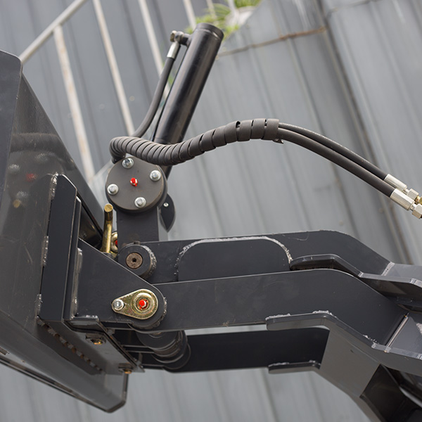 BES430-Mini Track Loader