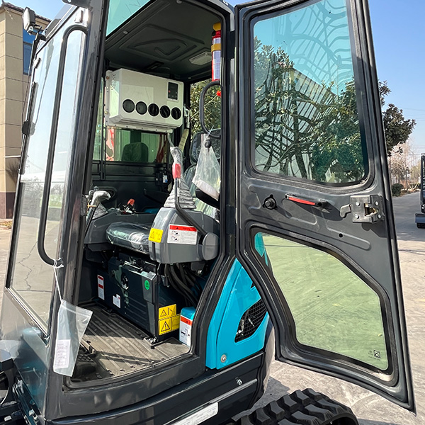 W25 Pro - 2.5 Ton Mini Excavator