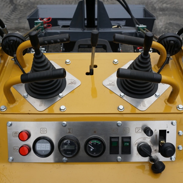BES380B-Mini Track Loader