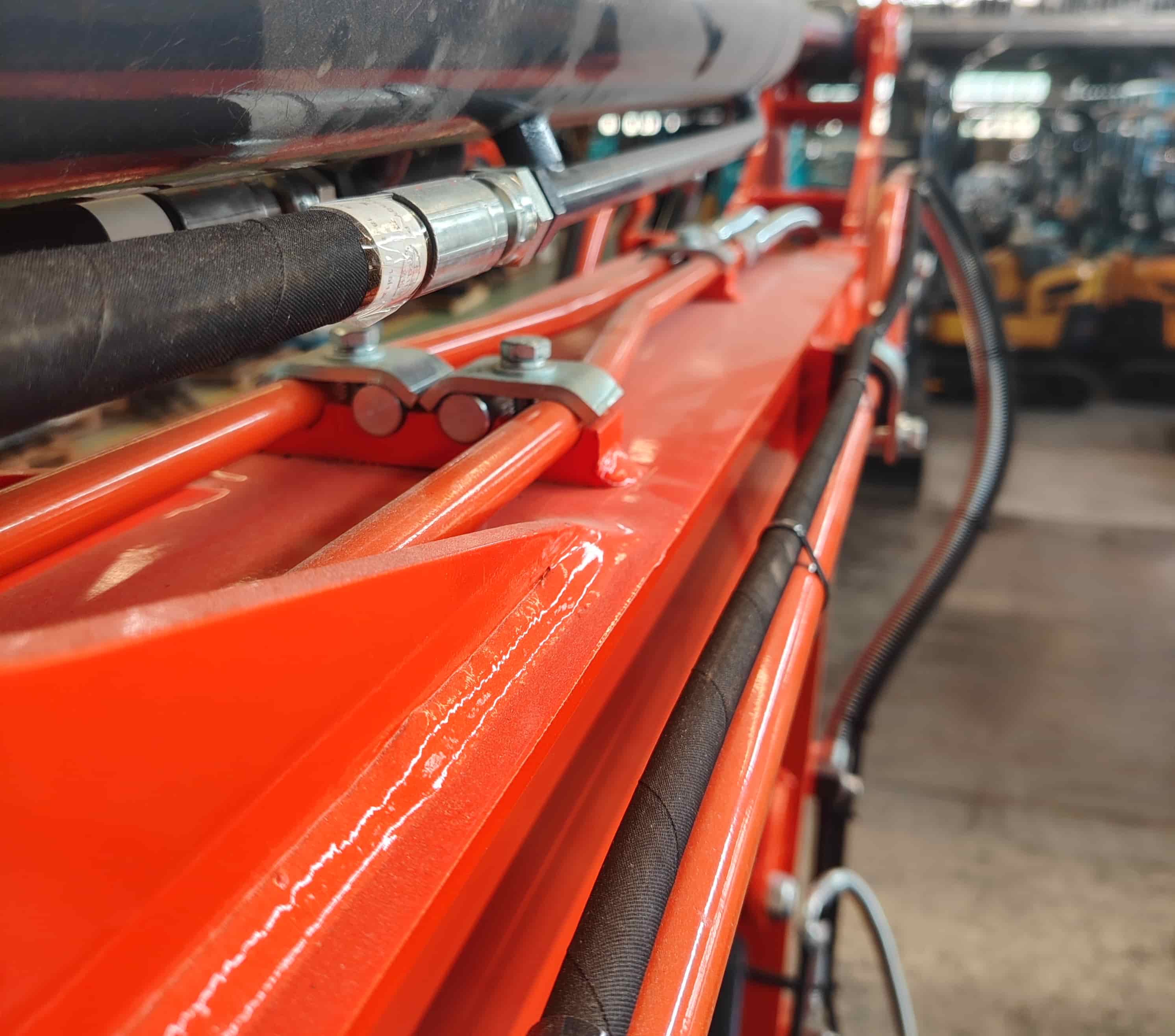 Efficient, durable, and easy to control – your trusted 3.5-ton mini excavator.